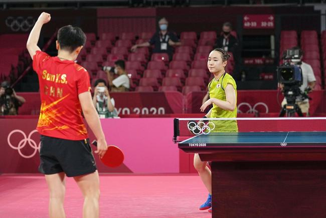 维利亚中场 维利亚中场