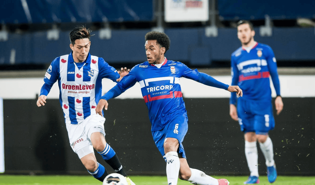 持连胜纪录 持连胜纪录