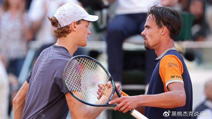 实时弹幕直 实时弹幕直