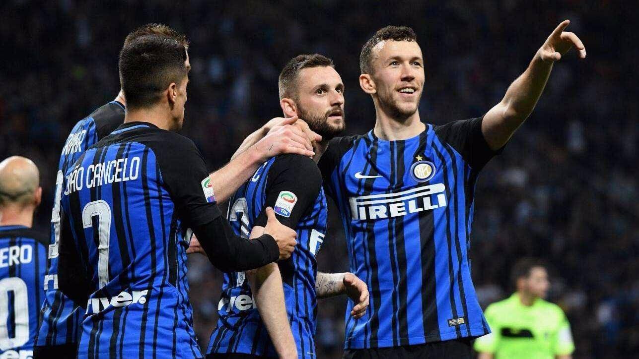 双前腰或内